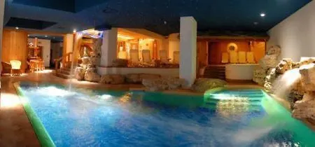 Hotel Eco Wellness Notre Maison 4*