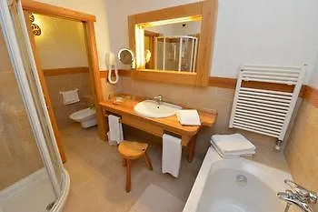 Eco Wellness Notre Maison 4* 코네