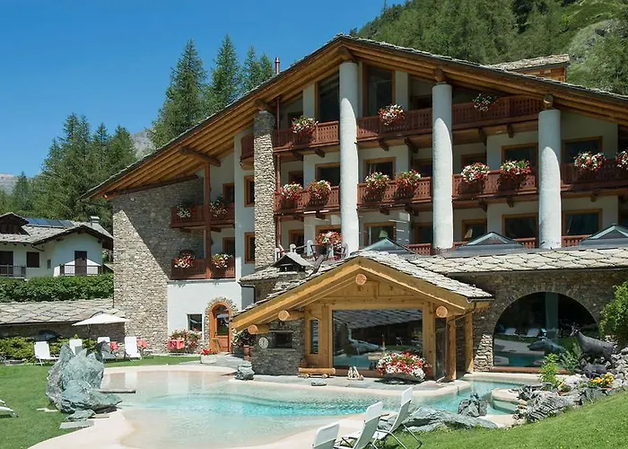 Eco Wellness Notre Maison מלון 4*