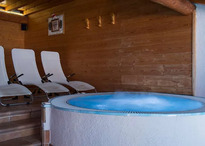 מלון Eco Wellness Notre Maison 4*